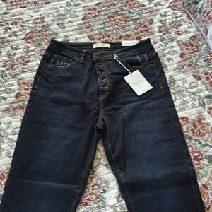 Kancan jeans